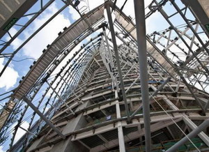 鋼構(gòu)高層施工