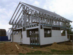 鋼構住宅墻體與屋面