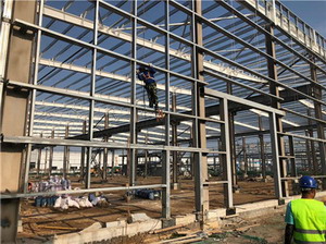鋼構(gòu)廠房