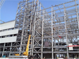 鋼構高層的固定技術