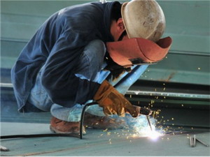 焊接施工的抗溫措施