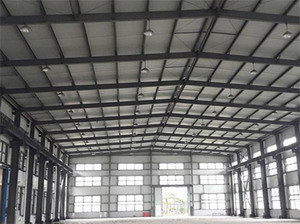 影響鋼構廠房的施工效率