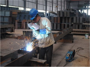 鋼構高層的基礎設計要點