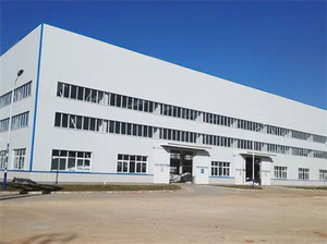 鋼構廠房使用改性酚醛保溫板